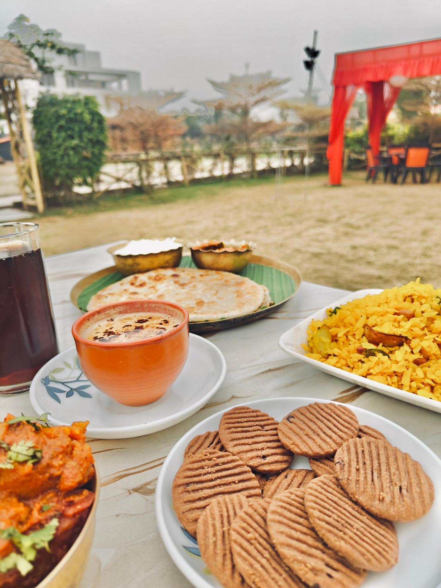 Palli Bangla Resort, Near Ruby Hospital, Anandapur Calcutta  Esterno foto