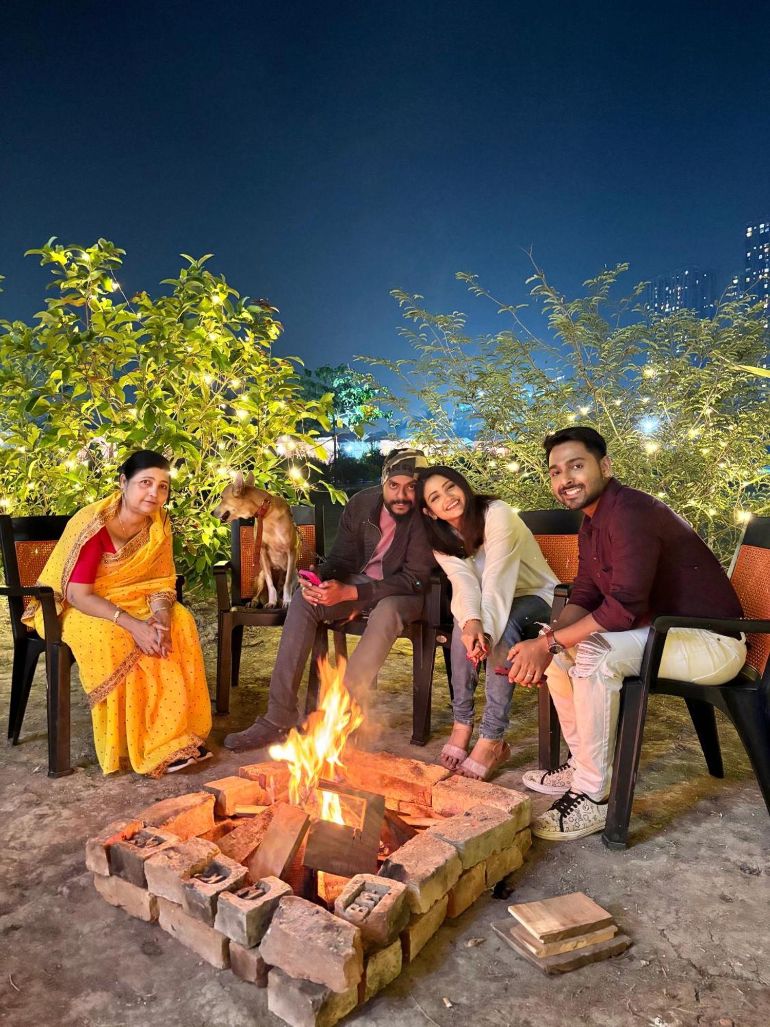 Palli Bangla Resort, Near Ruby Hospital, Anandapur Calcutta  Esterno foto