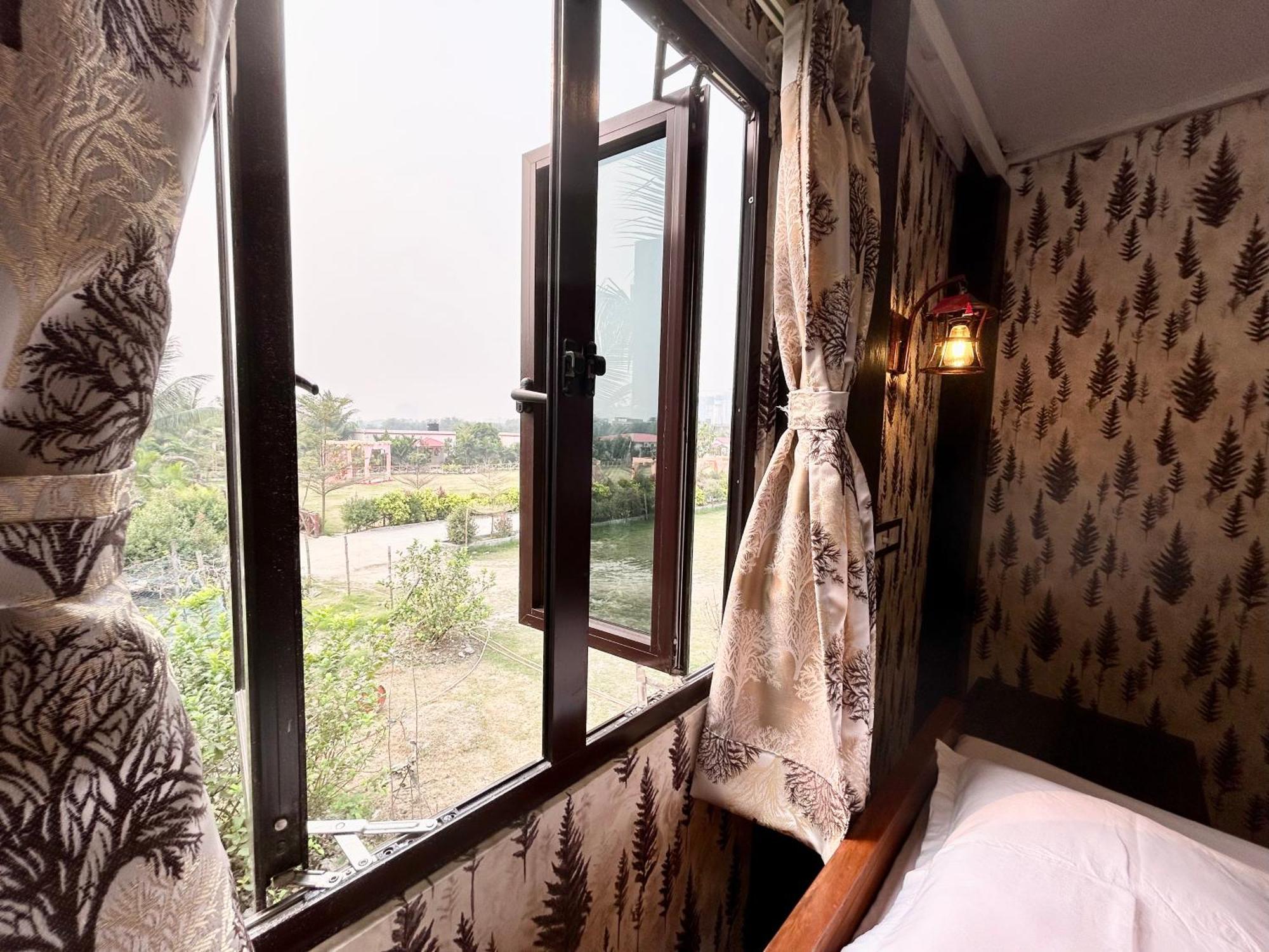Palli Bangla Resort, Near Ruby Hospital, Anandapur Calcutta  Esterno foto